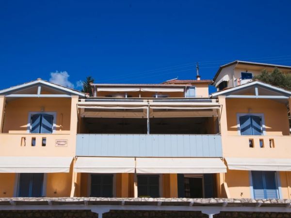 Hotel Ionio 2* Grčka Lefkada Nikiana